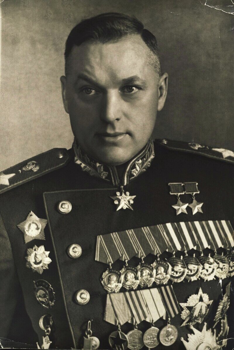 Рокоссовский Маршал советского Союза.