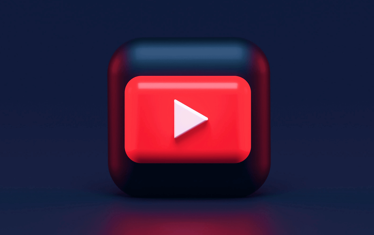    YouTube все еще самый популярный видеохостинг. Источник: Canva