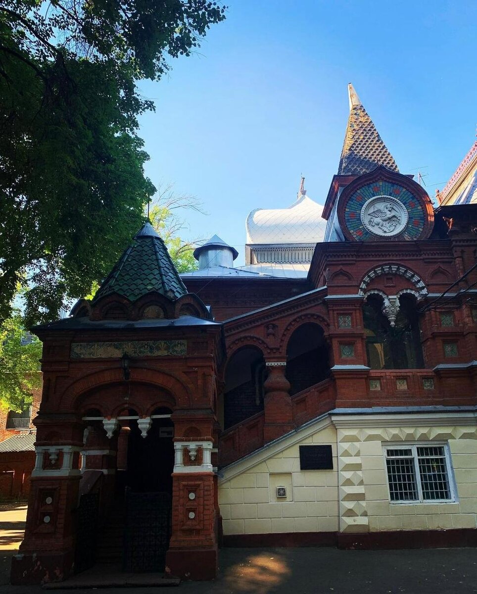 Дом П.И. Щукина, сейчас Биологический музей им. Тимирязева © "Покажу Москву"