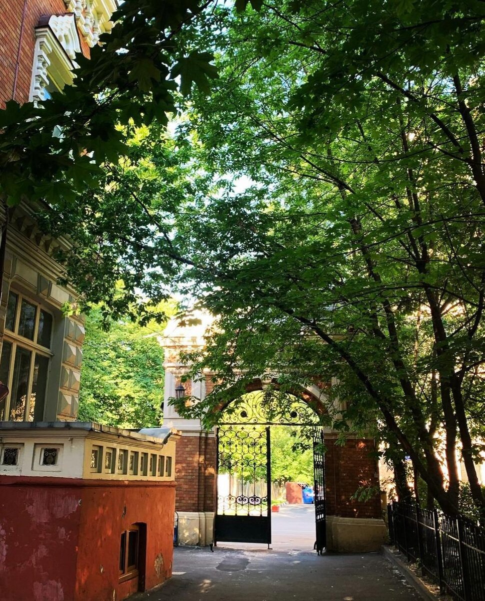 Дом П.И. Щукина, сейчас Биологический музей им. Тимирязева © "Покажу Москву"