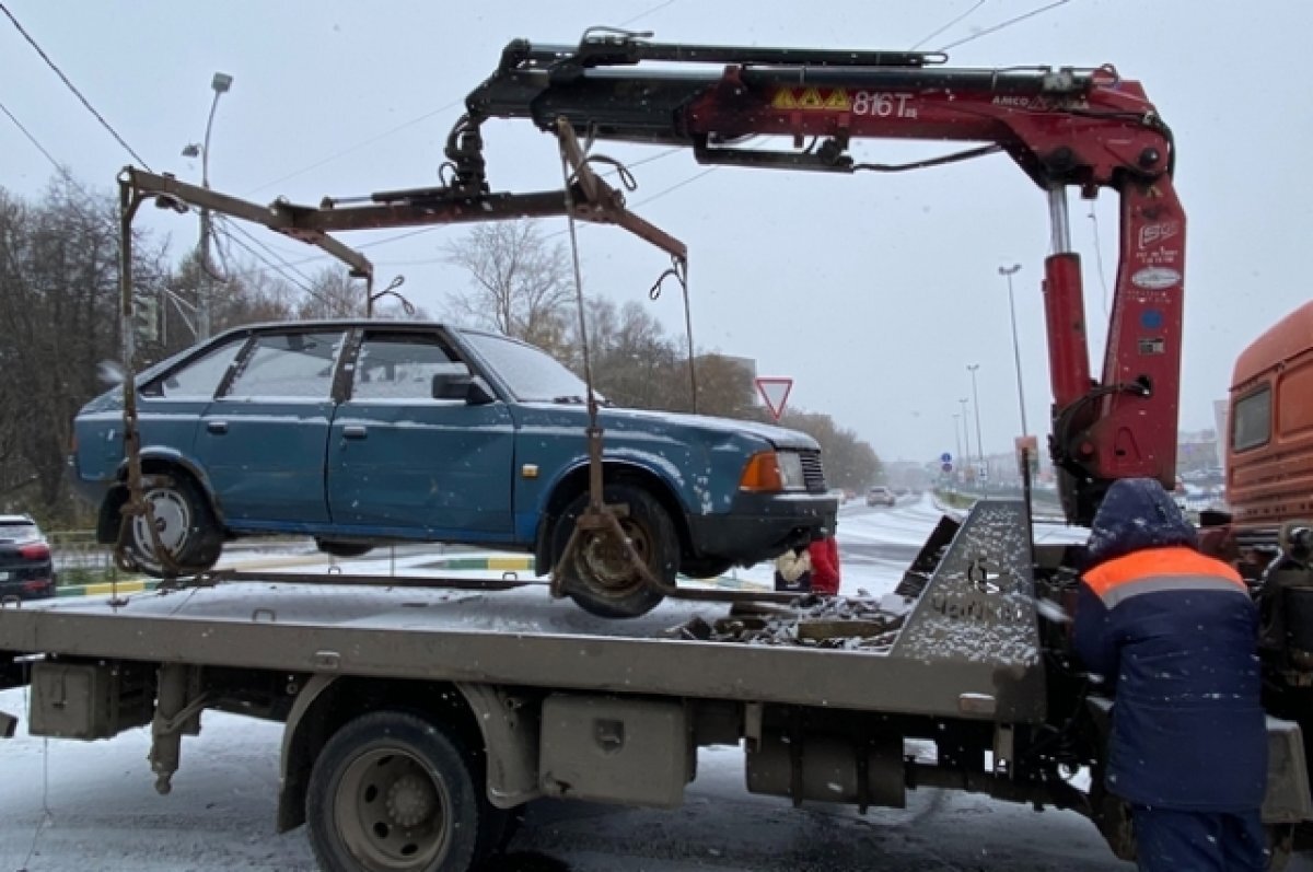    20 брошенных автомобилей эвакуировали в Советском районе Нижнего Новгорода