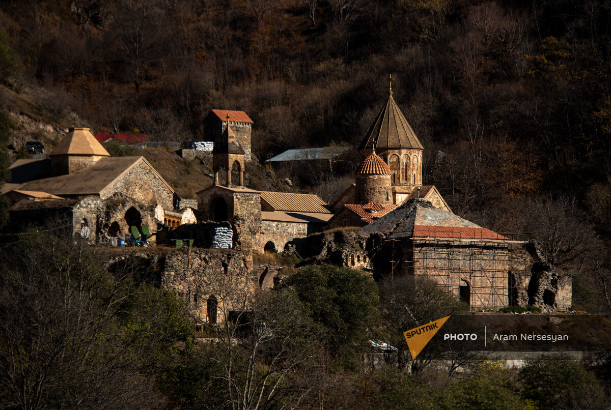 Дадиванк за день до передачи Шаумянского района (24 ноября 2020)