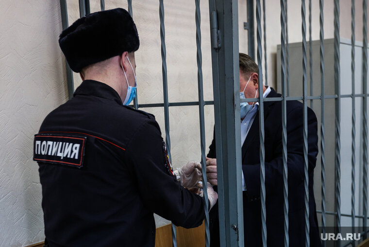    Мужчина получил 2,5 года лишения свободы и штраф (архивное фото)