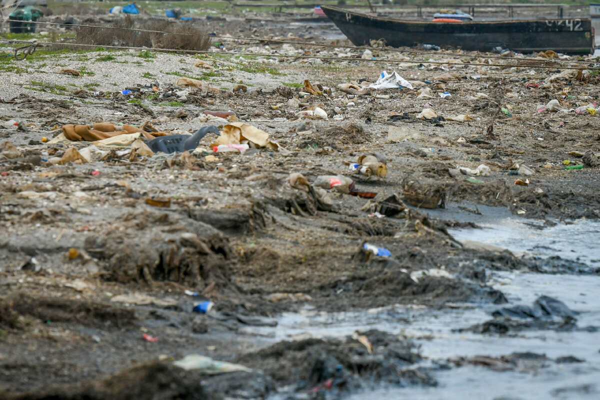 В Азербайджане активно сливают канализацию в каспийское море. Фото из открытых источников сети Интернета (Яндекс-картинки)