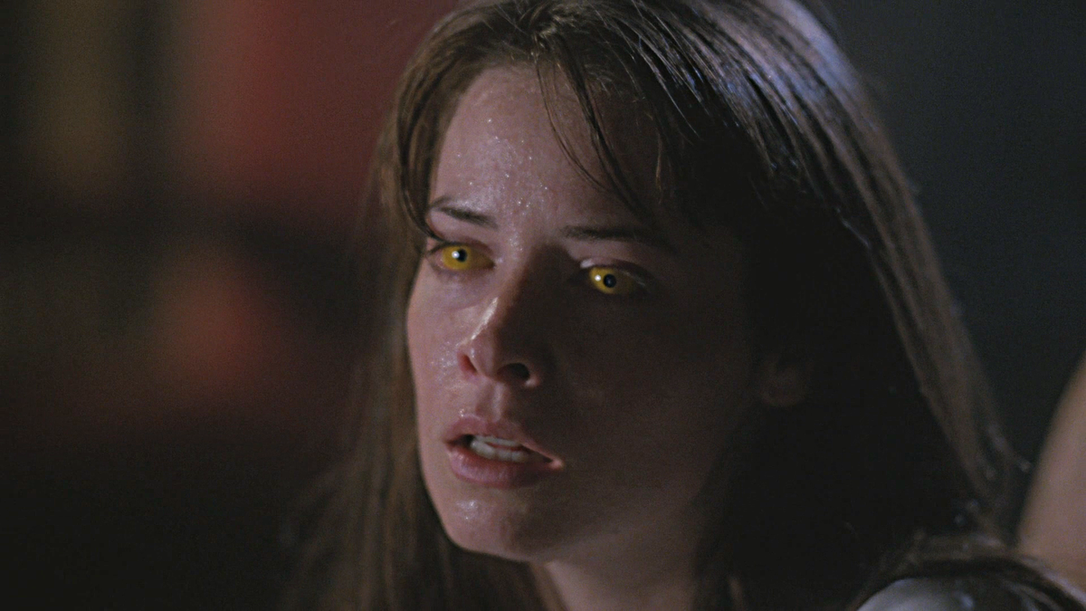 Пайпер превращается в Вендиго.