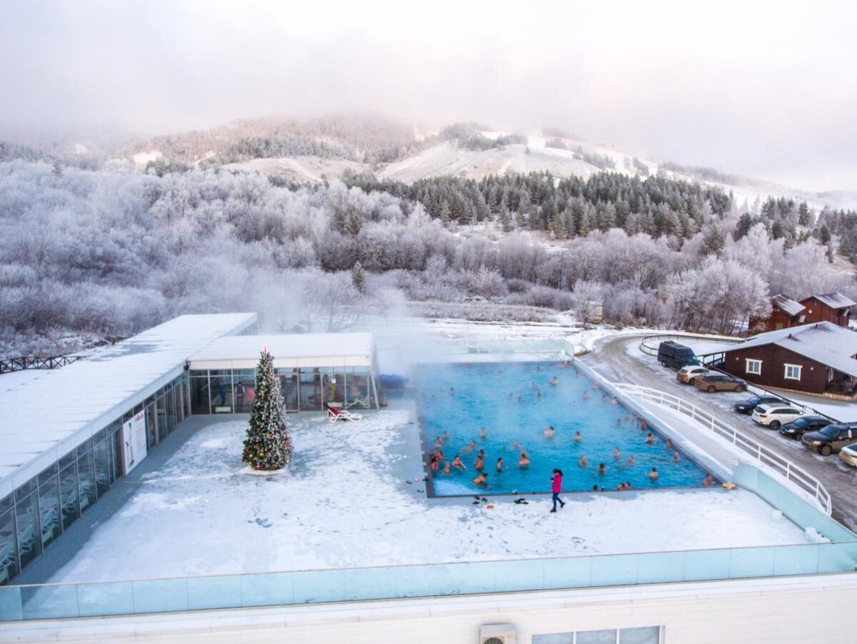 Хвалынские термы. Рядом горнолыжная трасса. 