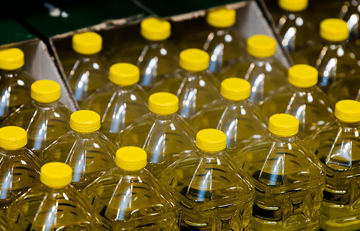 В России некоторым производителям продуктов запретили менять объем упаковки