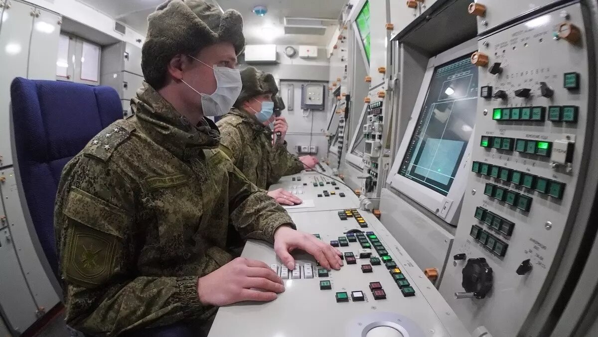     Разрушений на земле в результате работы ПВО 2 ноября нет, заявил губернатор Василий Голубев.