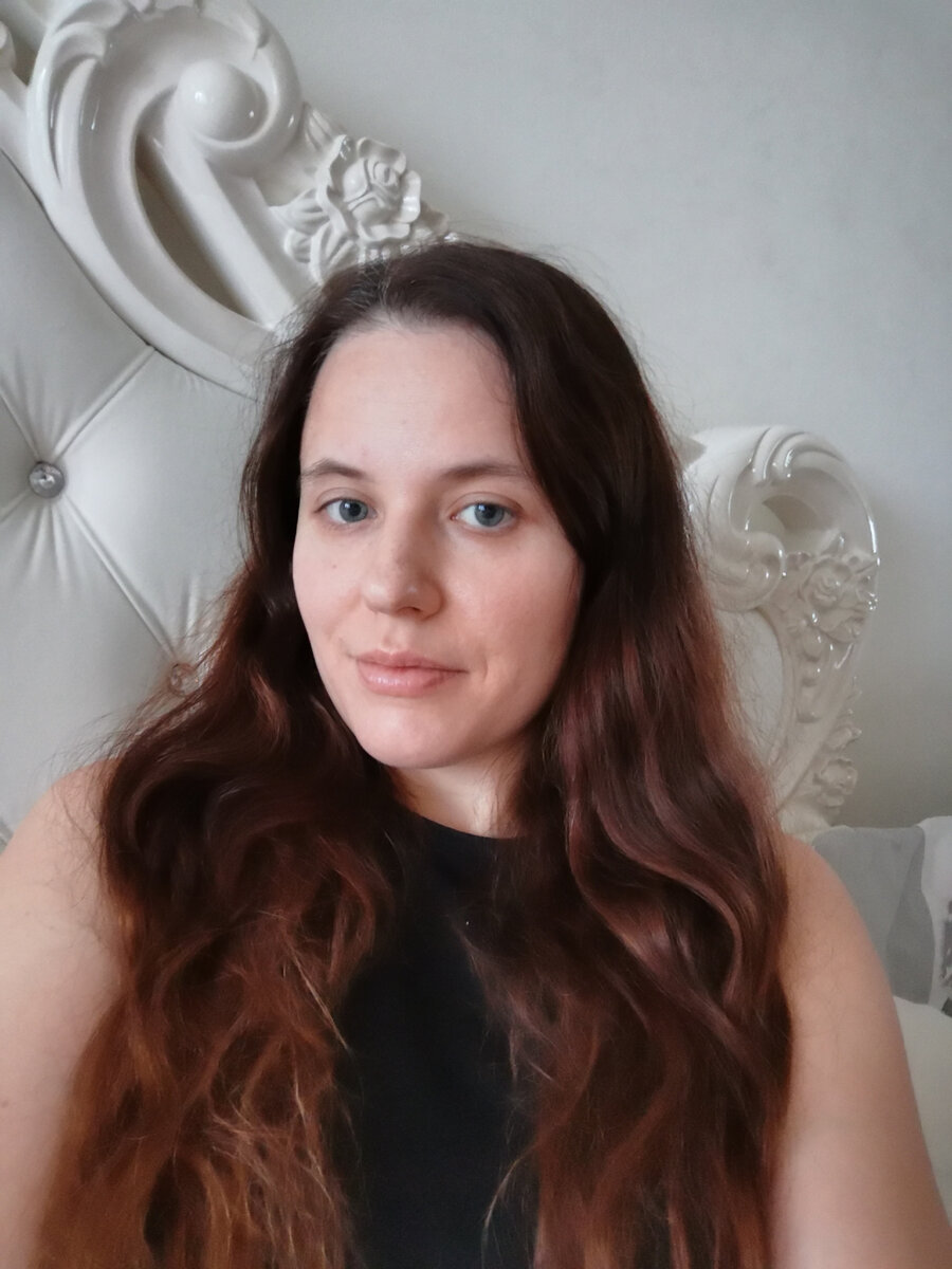 Видно, что не выспалась 😅