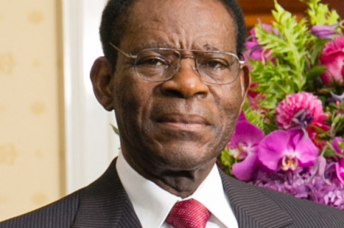    Глава Экваториальной Гвинеи в беседе с Путиным признал РФ великой страной