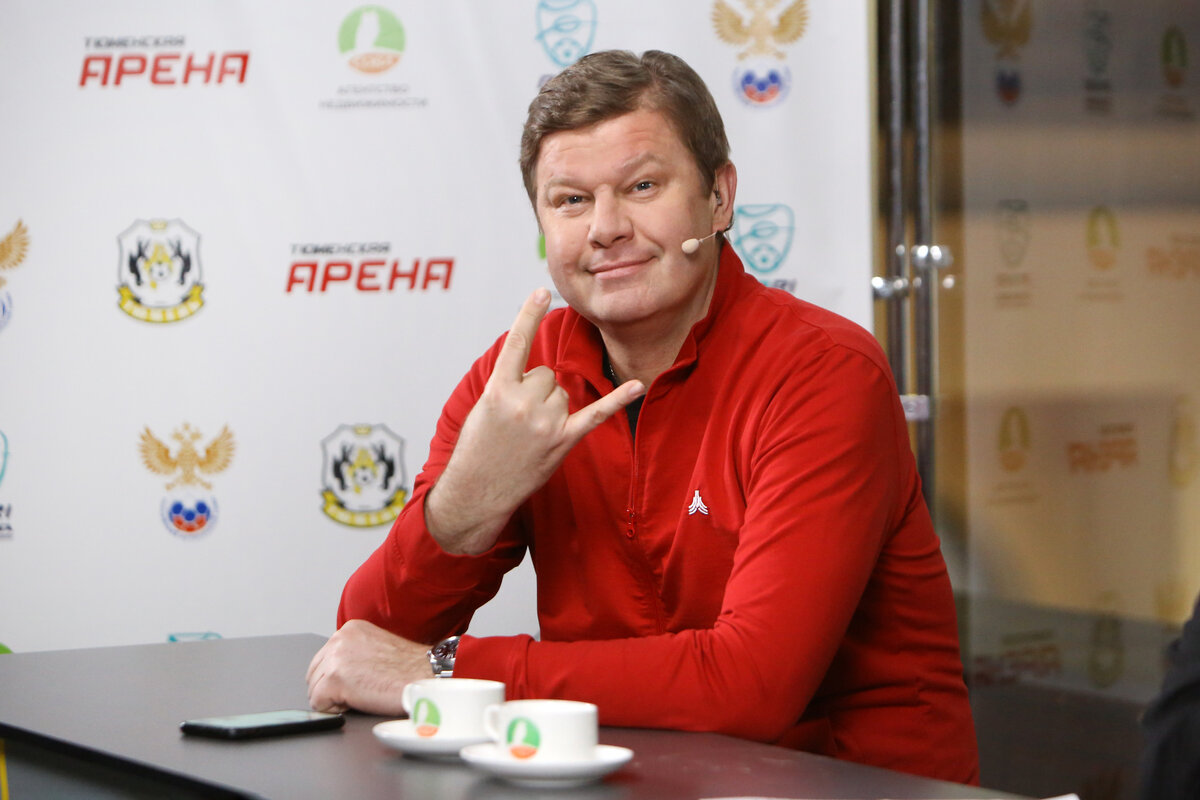 Комментатор биатлона Дмитрий Губерниев