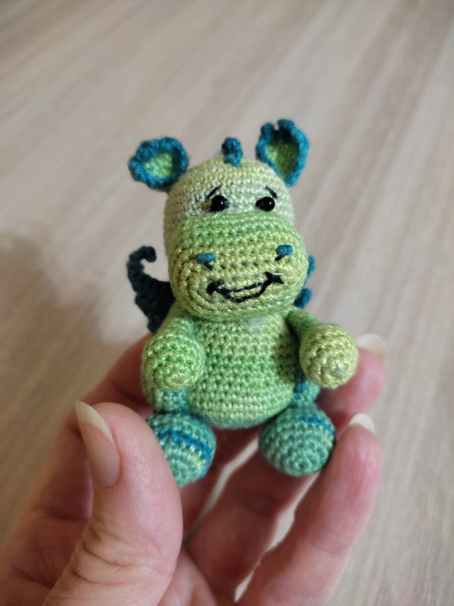 Результат тестирования дракончик Тоша от https://vk.com/knittedtoysdina