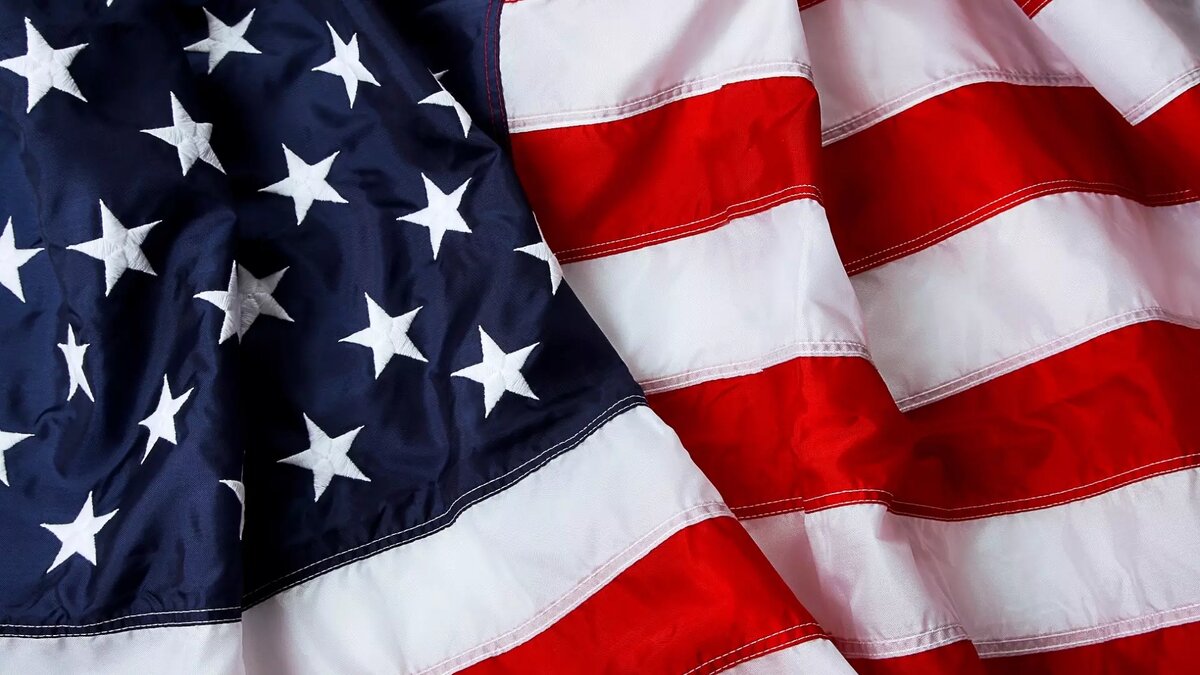     В очередной пакет рестрикций вошли АФК «Система», группы Aeon, «Арктик СПГ-2», банки «Русский стандарт» и «Хоум Кредит», Русский региональный банк, Бланк-банк, «Почта Банк», «Абсолют Банк», СПб Биржа, ВБРР и East West United bank, а также МГТУ им. Баумана.