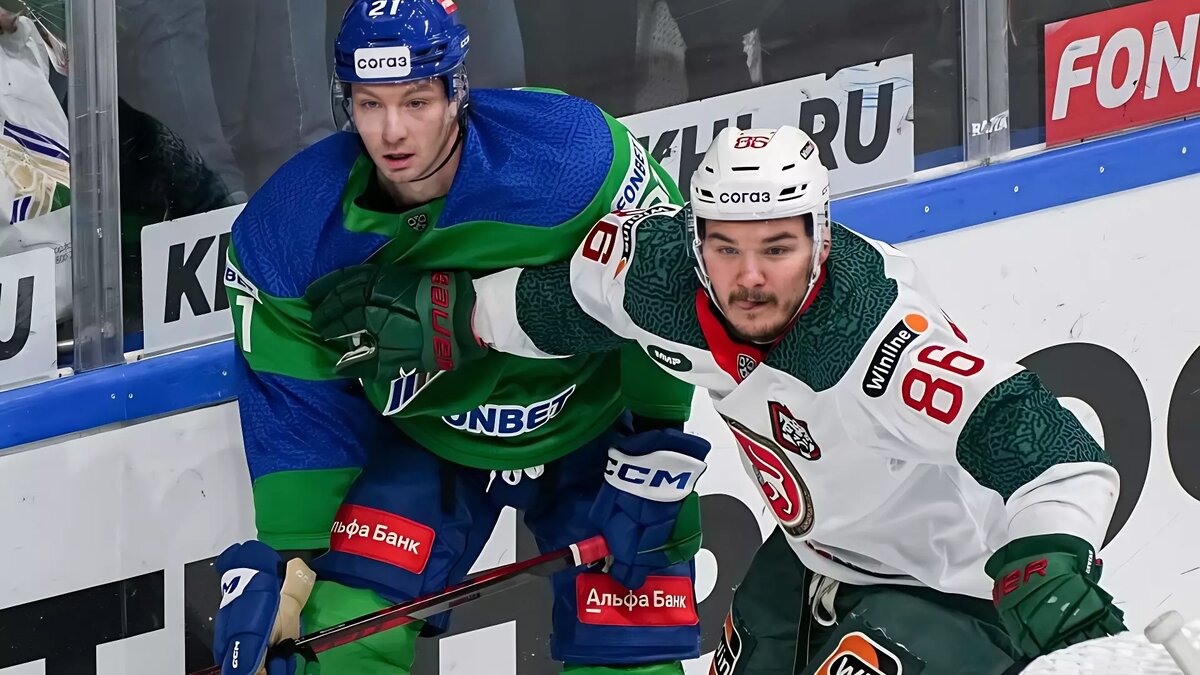     Казанский «Ак Барс» в гостевом матче регулярного чемпионата Континентальной хоккейной лиги (КХЛ) уступил уфимскому «Салавату Юлаеву» со счетом 1:3.