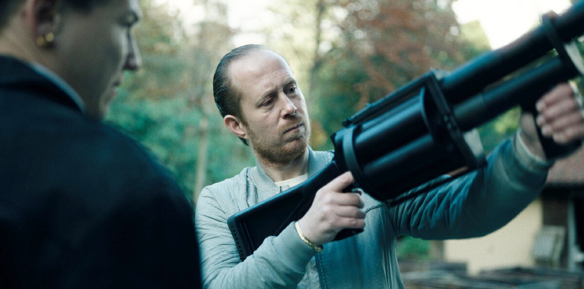 Кадр из фильма Mocro Maffia: Tatta. Режиссеры: Joeri Holsheimer и Victor D. Ponten. Оператор: Рутгер Сторм. Производство: Four One Media