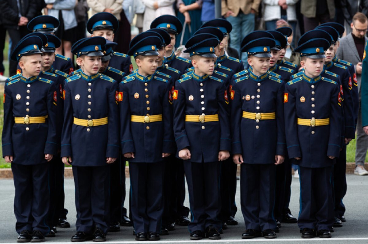    На защиту Родины.