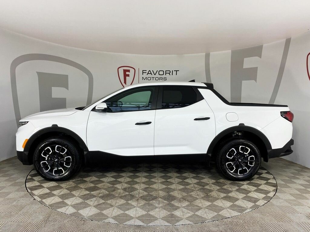 До России добрался необычный пикап от Hyundai. Источник иллюстрации - auto.ru