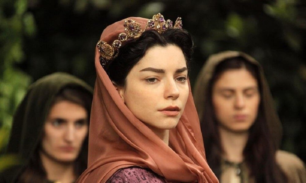 Кадр из сериала.