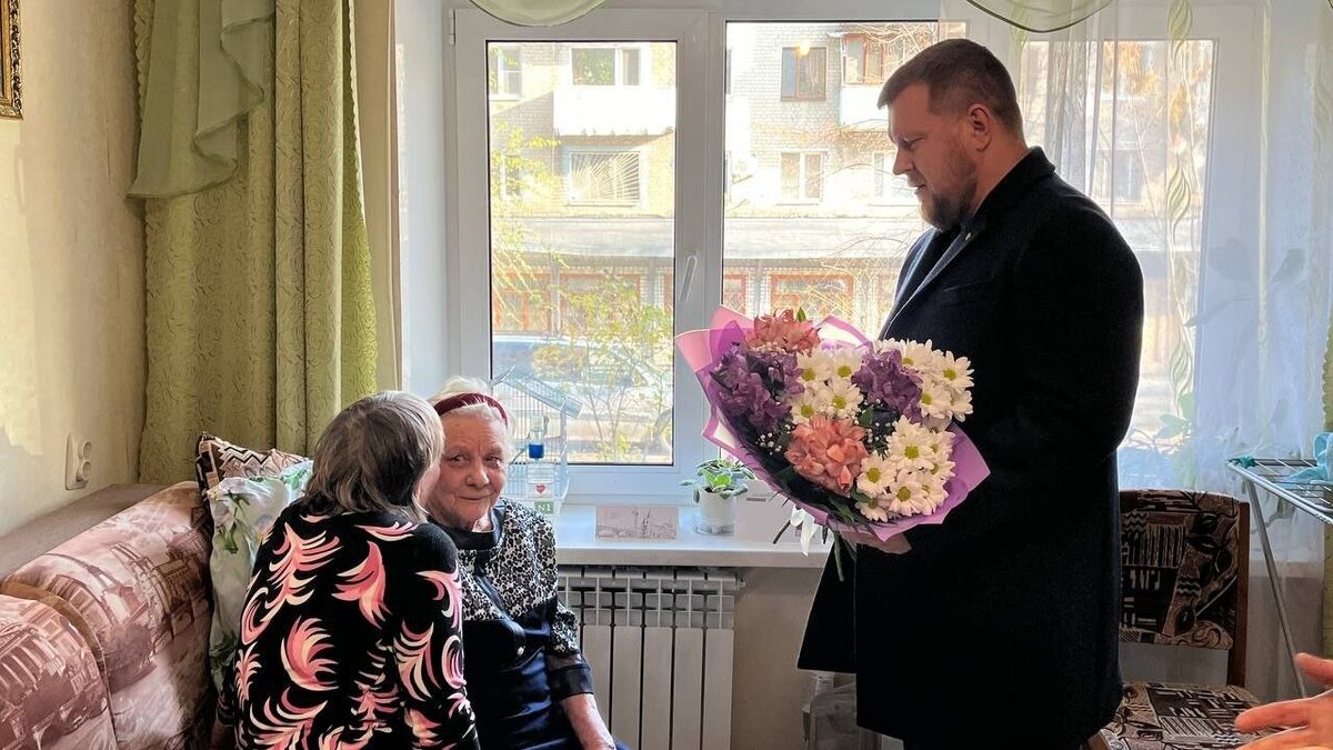    В Саратове фронтовичка Антонина Борисова отметила 100-летний юбилейНовости Саратова и области – Сетевое издание «Репортер64»