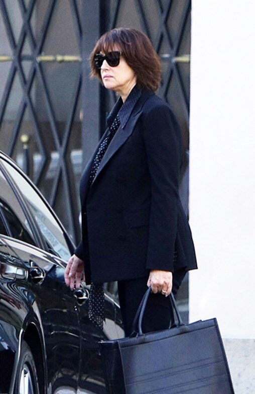 Монику Беллуччи называют одной из самых красивых актрис в мире. Она завораживает своей женственностью и красотой. Одного появления Моники в кадре хватало, чтобы придать фильму особую эстетику.-4