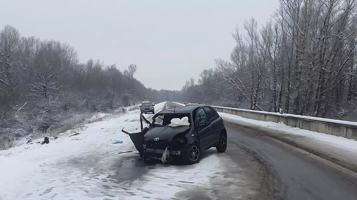 В ДТП на восточной дамбе пострадали сразу трое | Новая Хакасия | Дзен