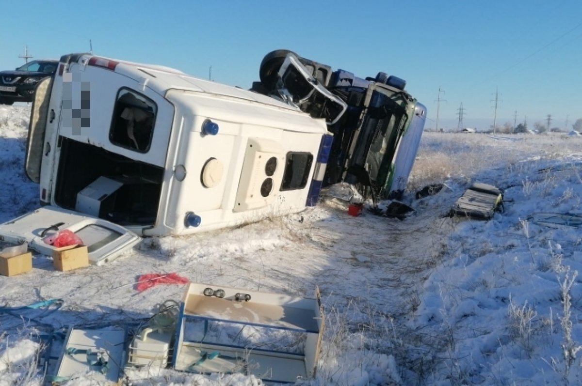    На Алтае два человека погибли в ДТП со скорой помощью и грузовиком