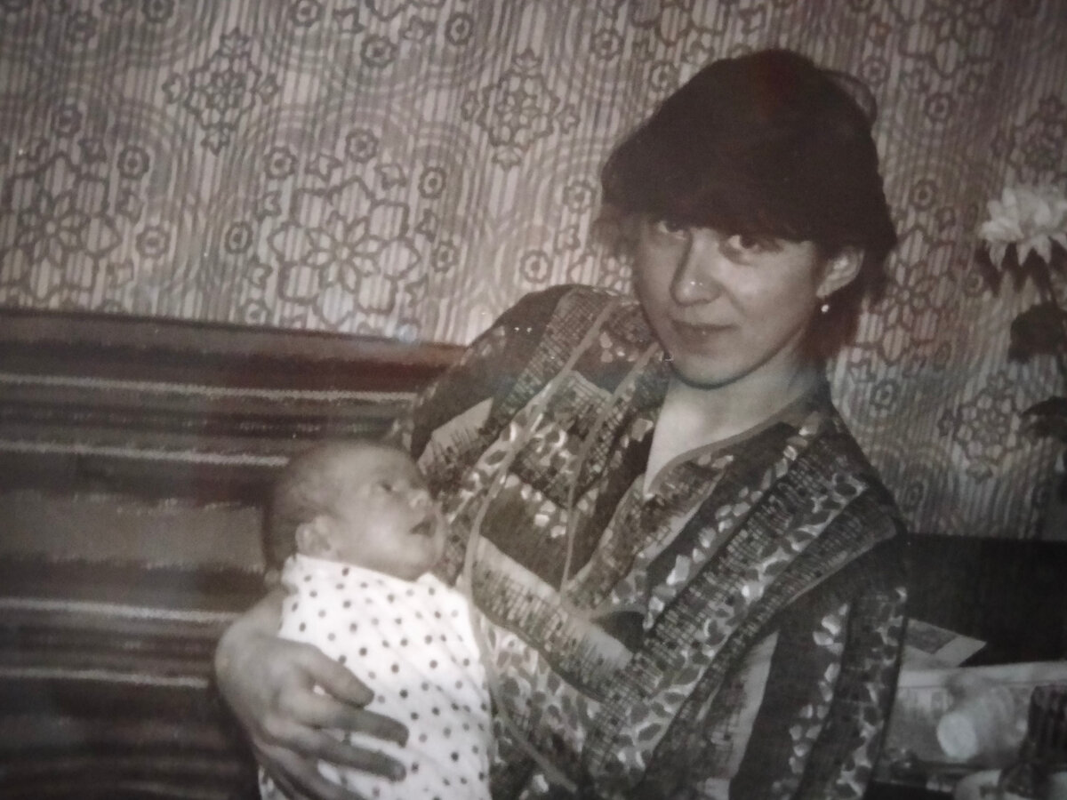 Юле здесь 20 суток