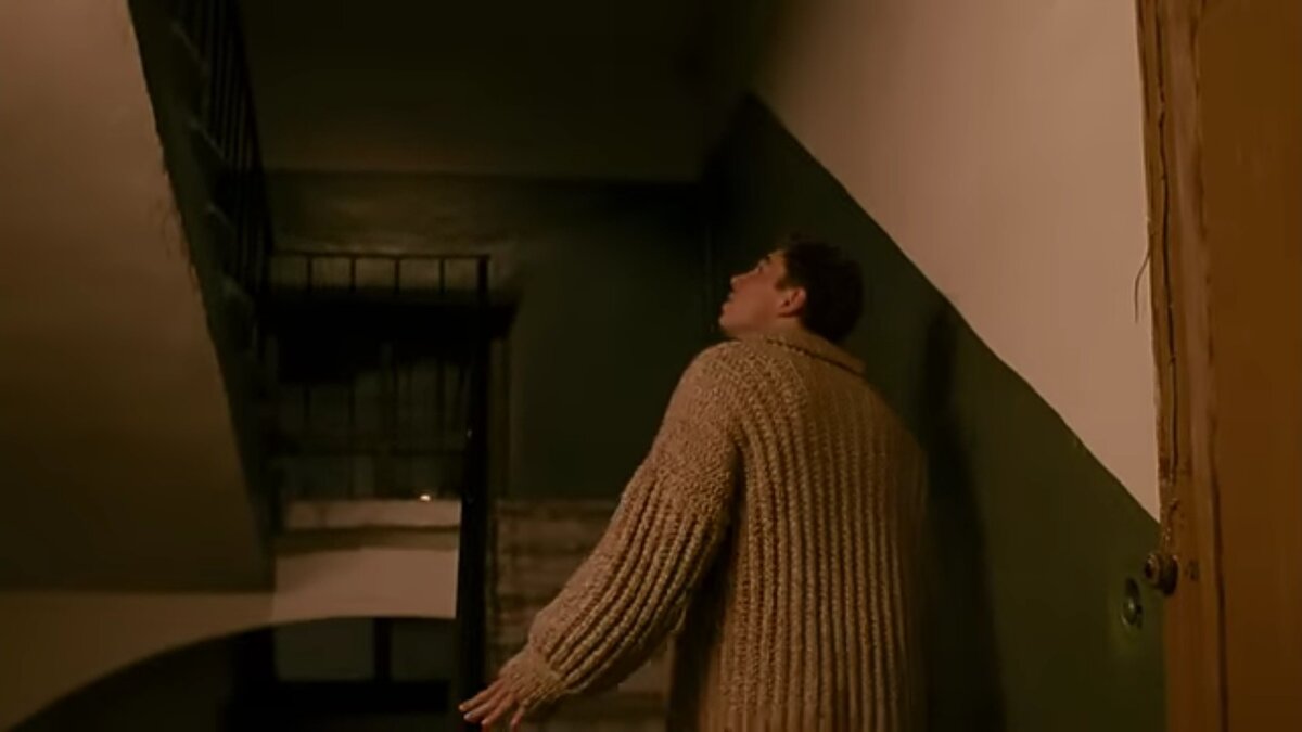 кадр из фильма "Брат"