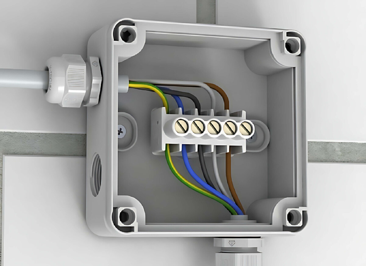 Соединен с помощью. Коробка распределительная с клеммной колодкой и расключением. Распред коробка соединение провода. Соединение нескольких проводов клеммной колодкой. Соединение проводов в коробке распаячная.