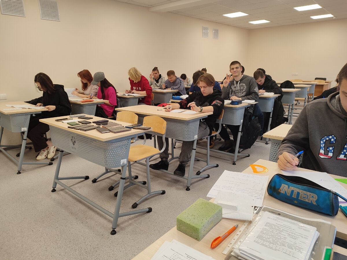 А это контрольная на 2 паре.