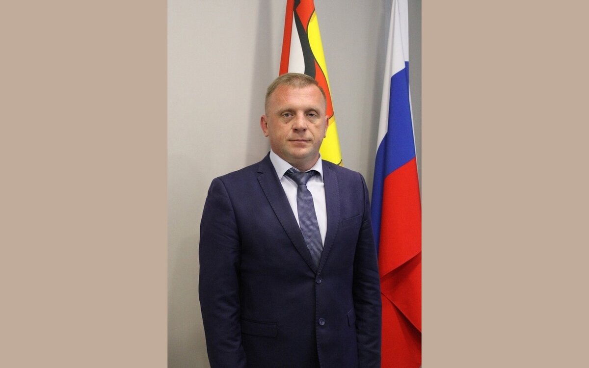    Олега Михайлусова повысили до главы Верхнемамонского района Воронежской области Фото администрации Верхнемамонского района