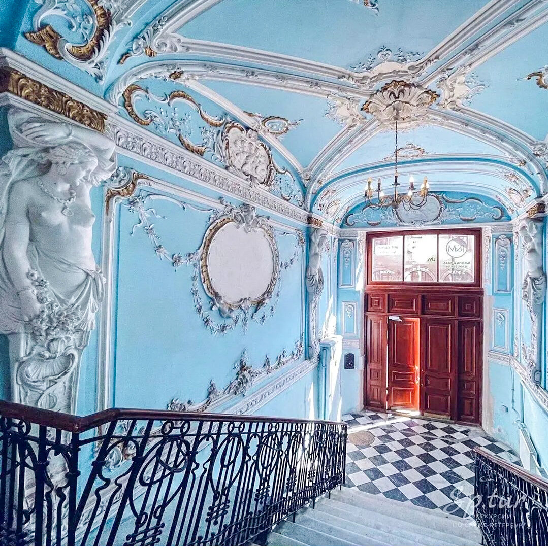 Санкт-Петербург, Особняк В. С. Каншина / небесно-голубая парадная