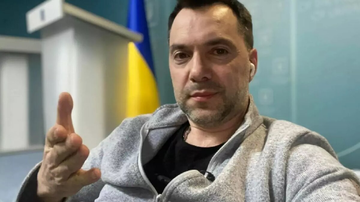     Известный украинский политик объявил о своих президентских амбициях и обнародовал предвыборную программу. Но сделал он это за пределами Киева.