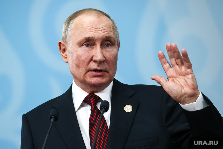    Владимир Путин проводит встречу с Общественной палатой РФ