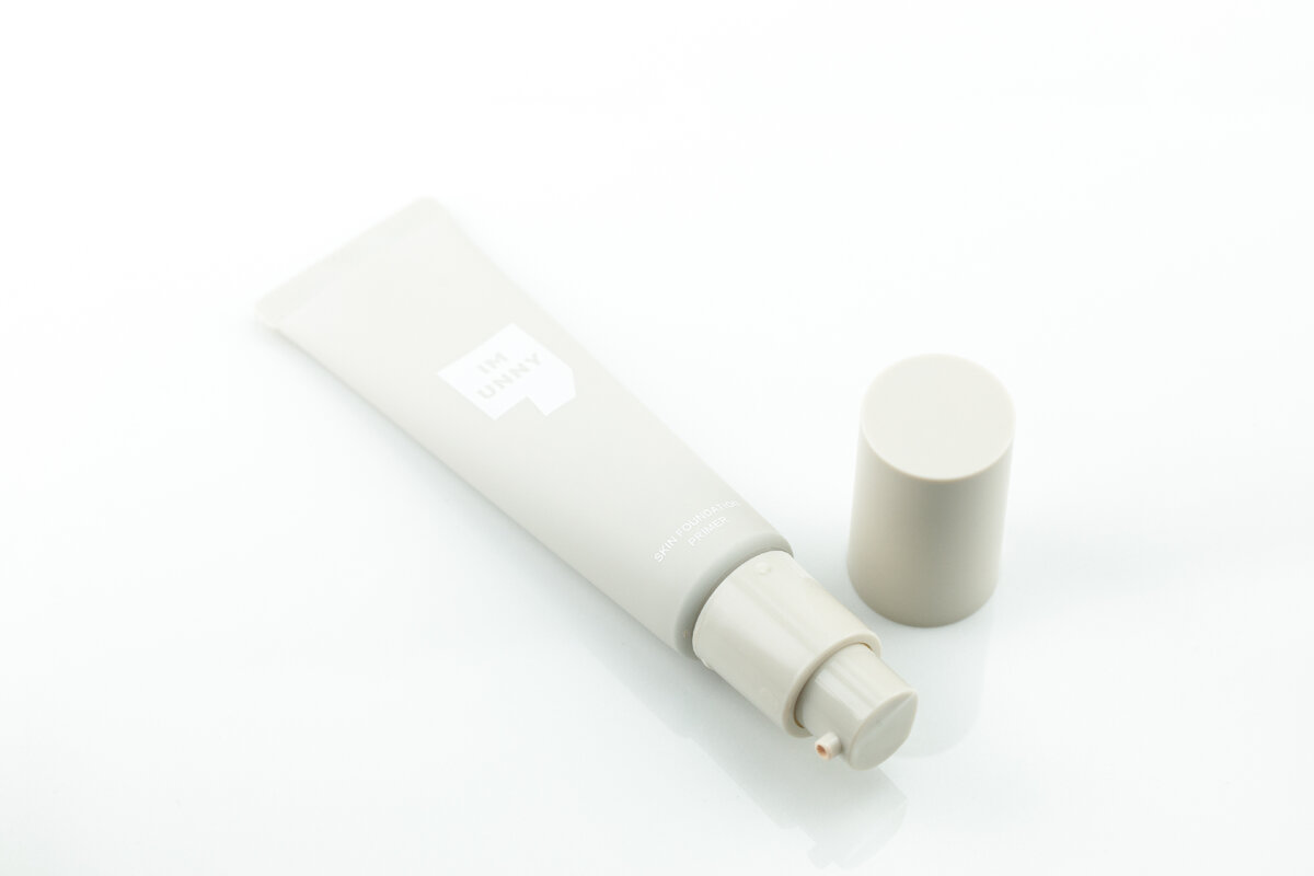 Выравнивающая база Skin Foundation Primer Im Unny