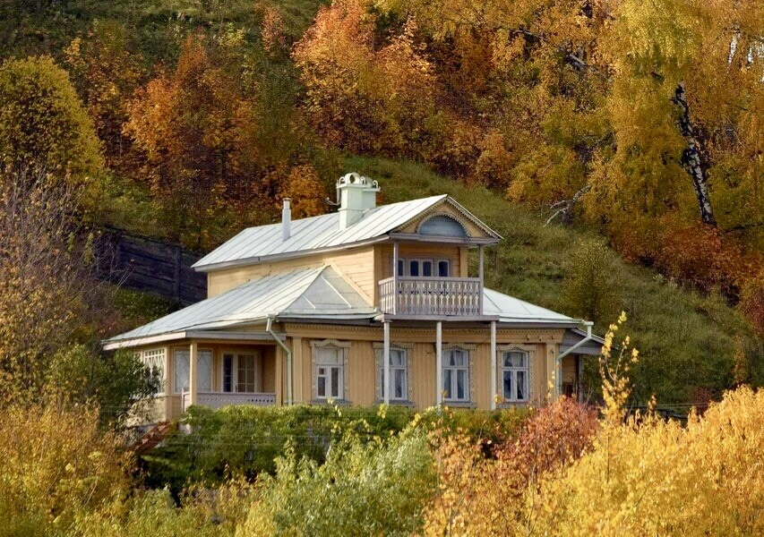 Соборная слобода. Дом Крыловых Плес. Дом Гвоздицкого плёс. Дом Тихомирова Плес. Плес домик Крылова.