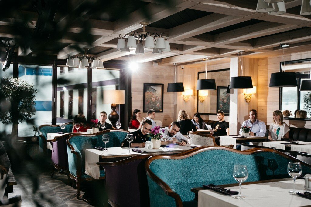 золотое кольцо кострома ресторан на набережной. золотое кольцо кострома ресторан.