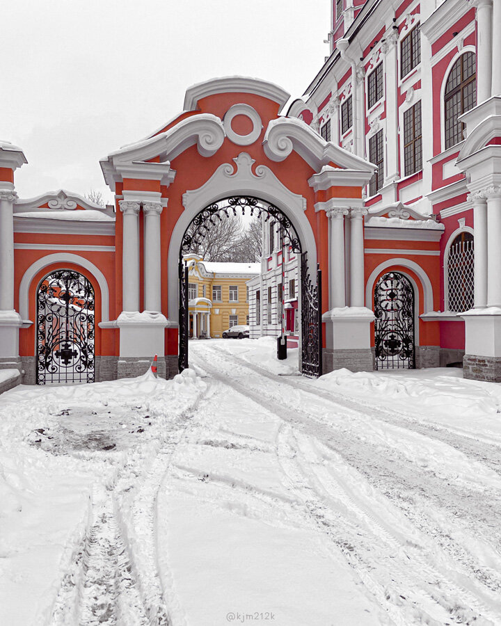 Зима в санкт петербурге 2023. Циркумференциями.