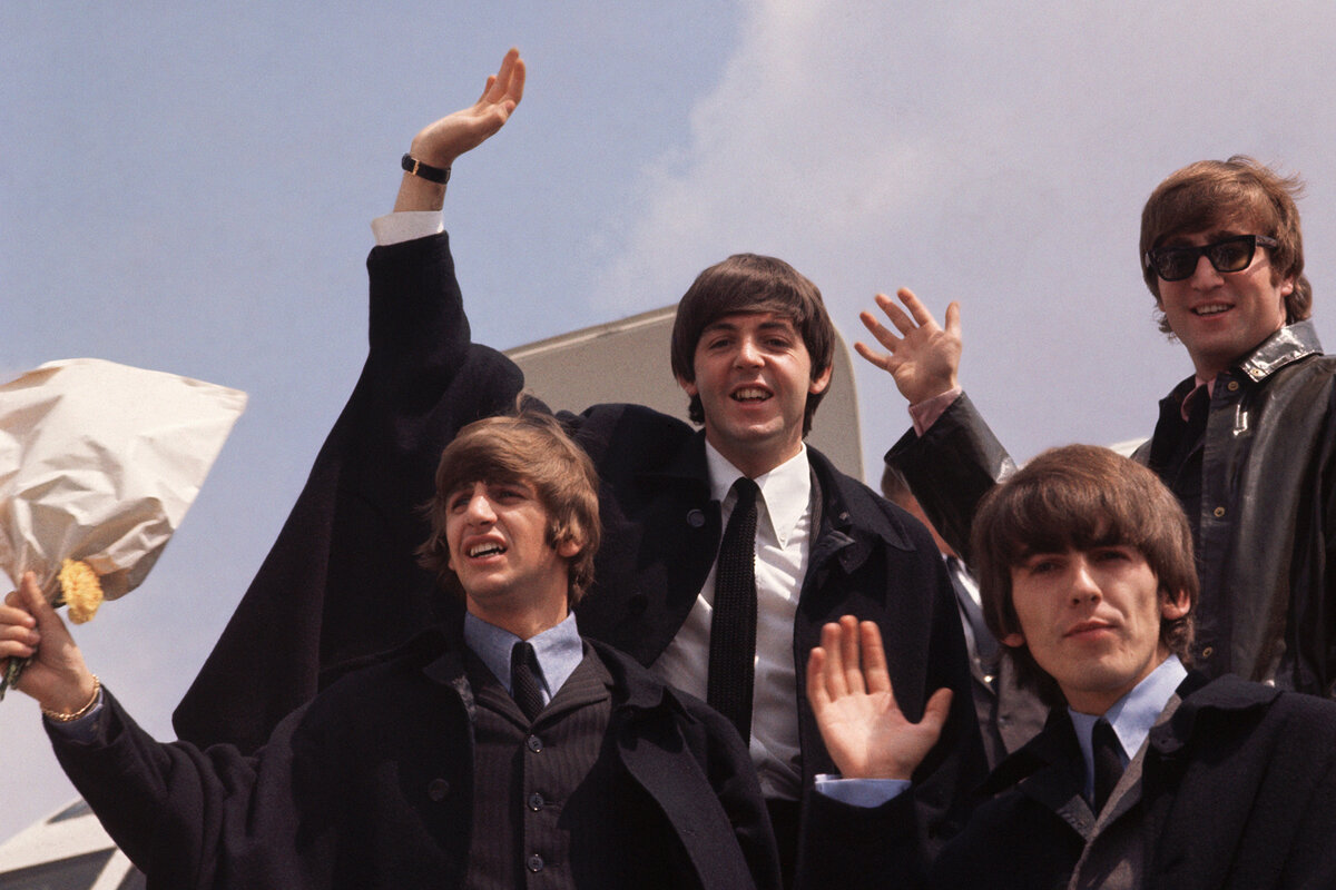       Группа The Beatles, 1964 год Фото: Fox Photos / Getty Images