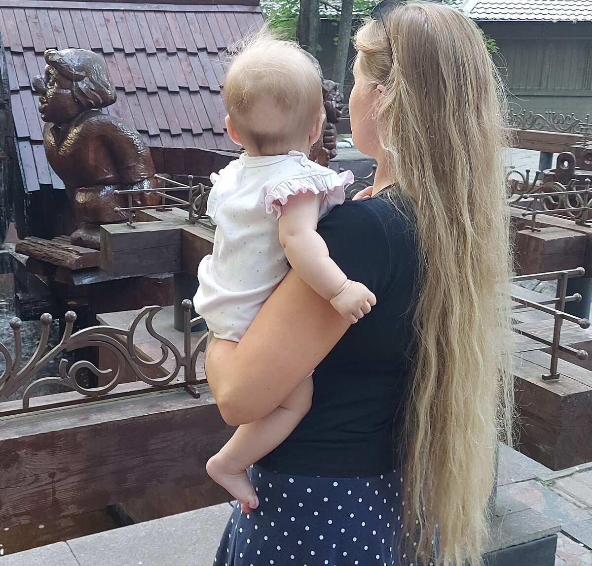 В тот период уже не делала фотографии "лицом к камере "