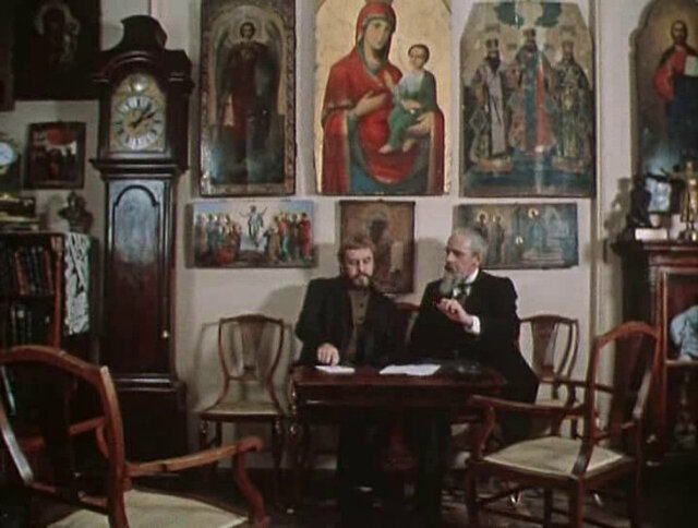 О раскрытии кражи в Патриаршей ризнице в 1981 году сняли мини-сериал «Черный треугольник»