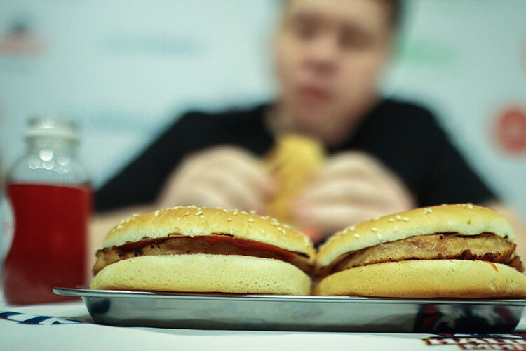    Пришло время поговорить об образе жизни и факторах, которые продляют долголетие или, наоборот, сокращают продолжительность жизни Фото: «БИЗНЕС Online»