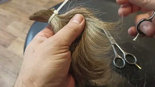 Стрижки на вьющиеся волосы средней длины