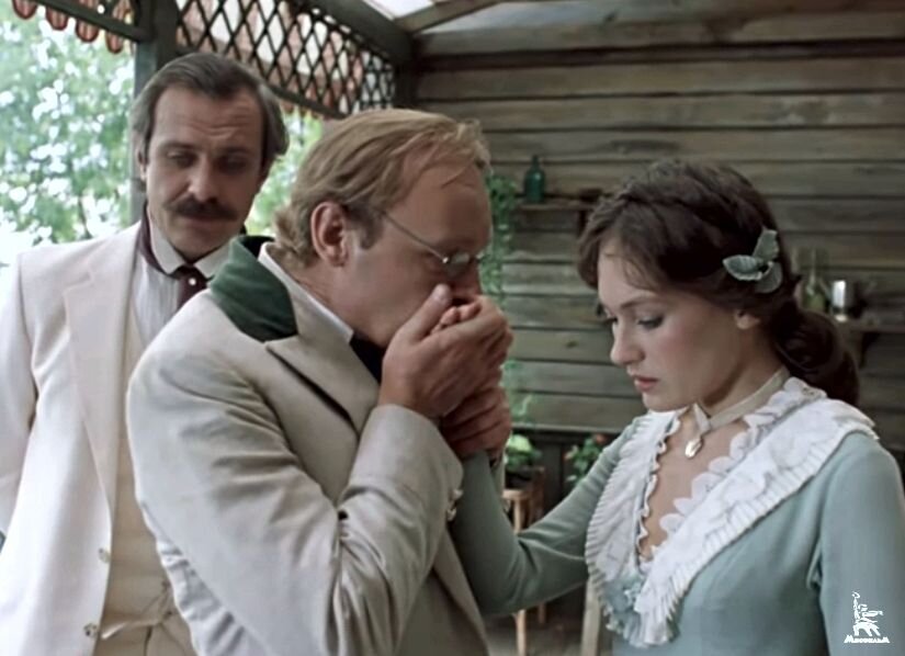 кадр из фильма Э.Рязанова "Жестокий романс"