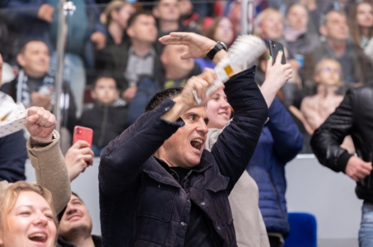    Хоккеисты «Динамо-Алтай» на выезде разгромили «Ижсталь»