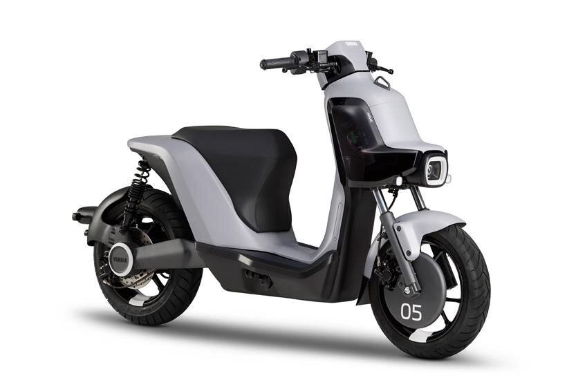 Мотоцикл MOTOROID от Yamaha с автопилотом