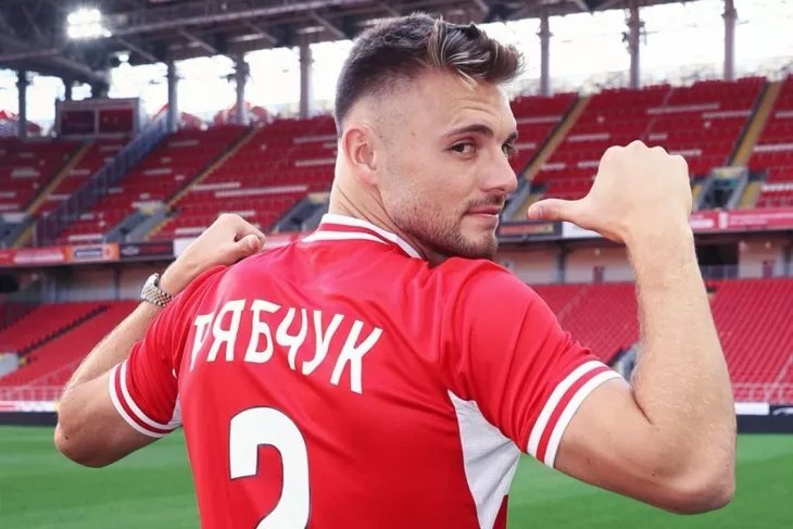    Столько шума и лавка в «Спартаке». Зачем покупали Рябчука? Фото #1