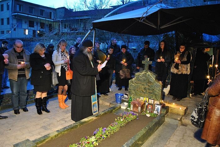 Могила святого Гавриила Ургебадзе