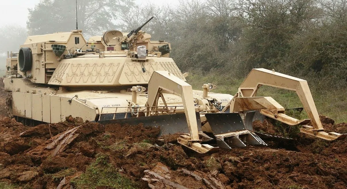 M1150 assault breacher vehicle. M1150 assault breacher vehicle. Бронемашина m1150. Бронемашина m1150. Бронемашина m1150.