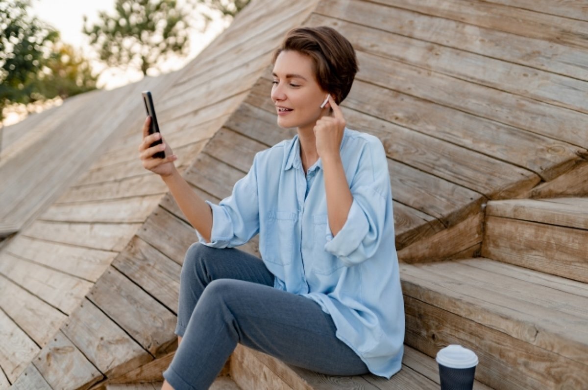    Тюменский врач объяснила, можно ли оглохнуть от наушников